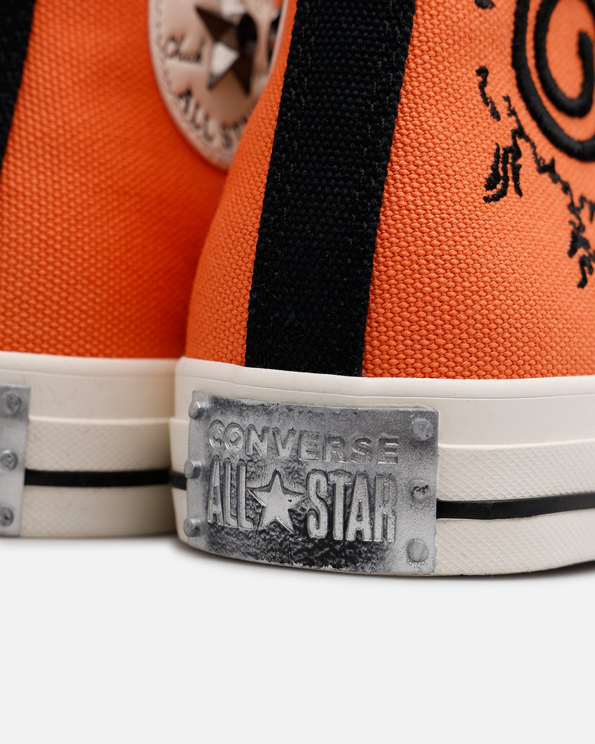 Converse x Naruto Chuck 70 All Star "Naruto" Orange