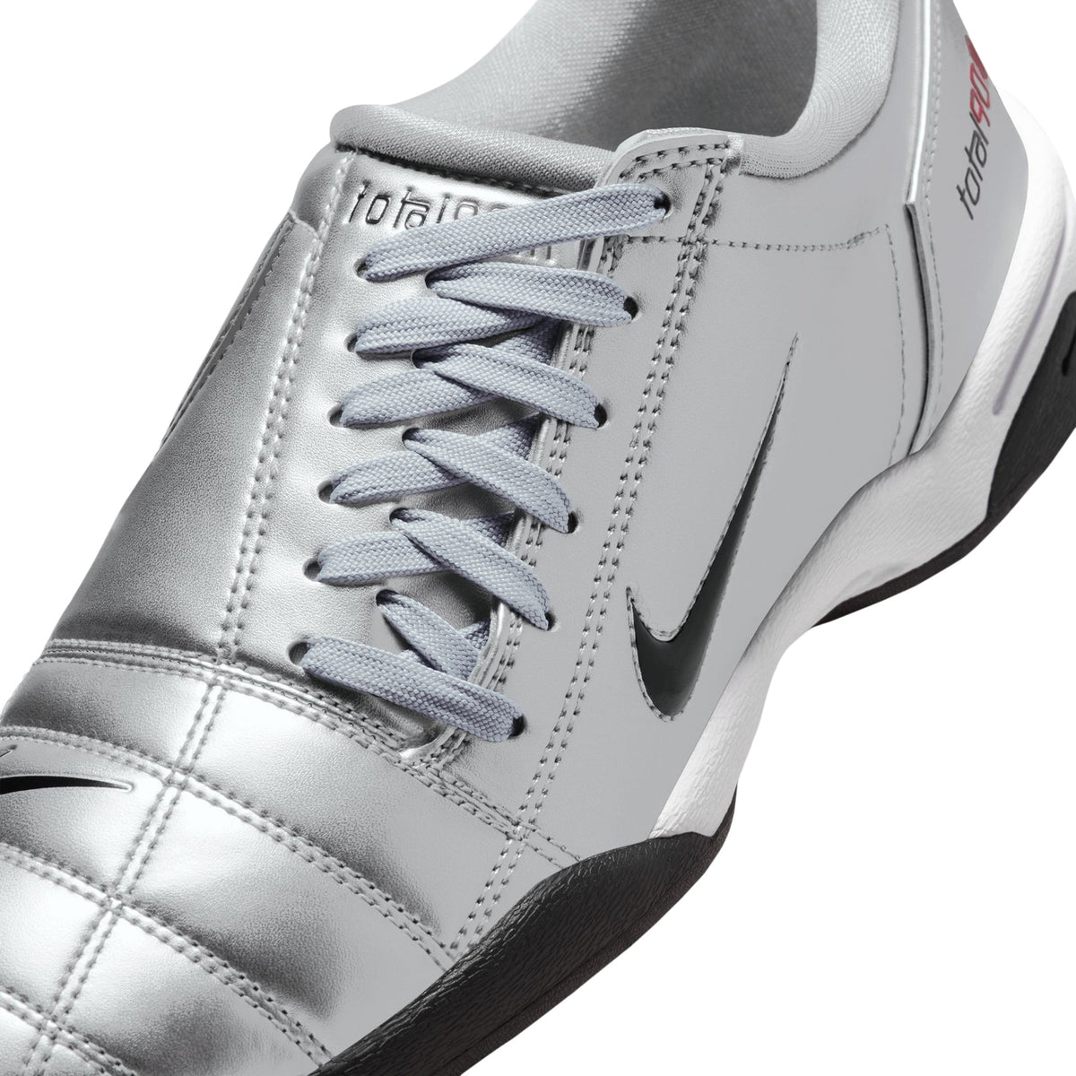 Nike Womens Total 90 (Metallic Silver/Black/University Red)