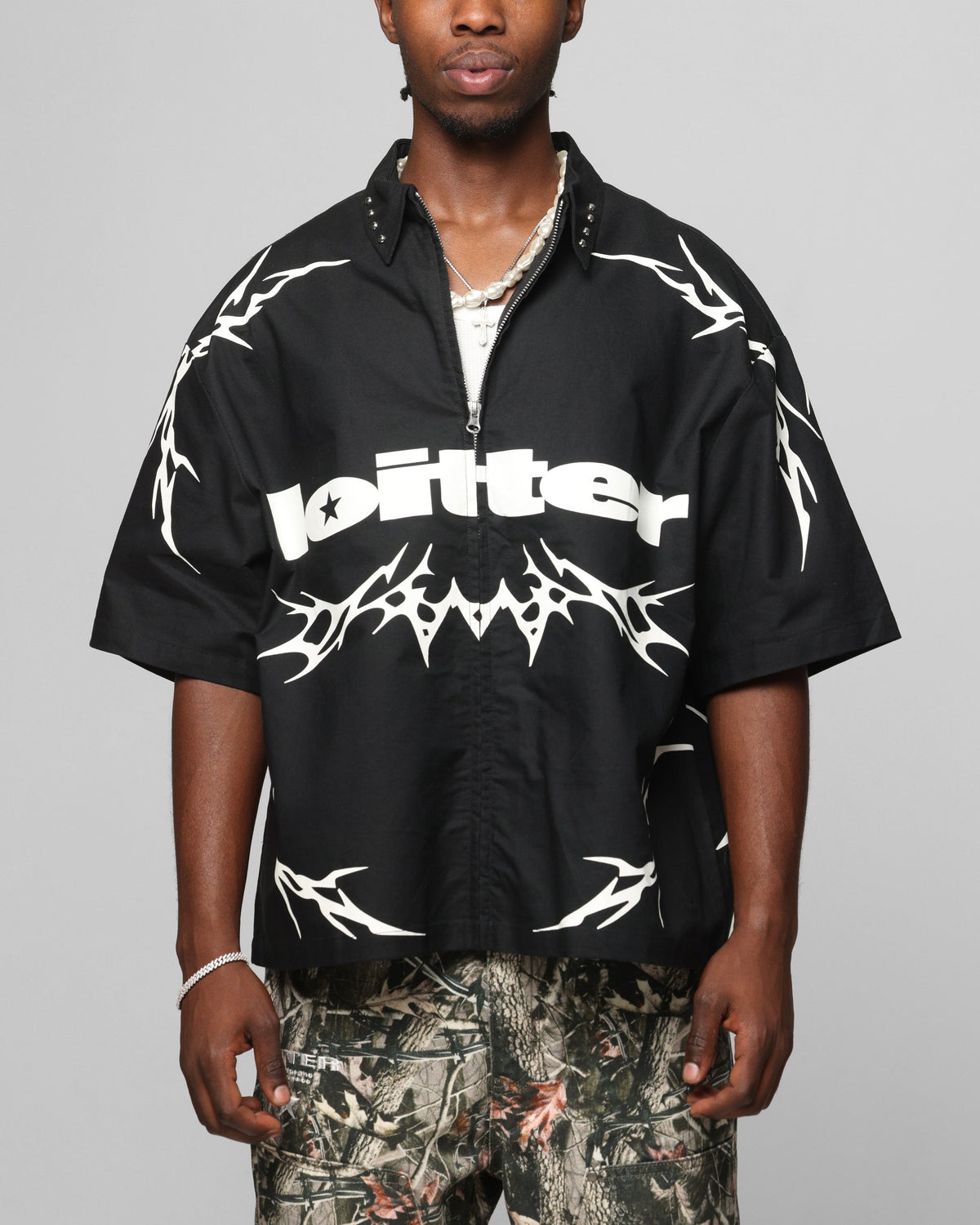 Loiter Cyber Zip Up Short Sleeve Shirt Black