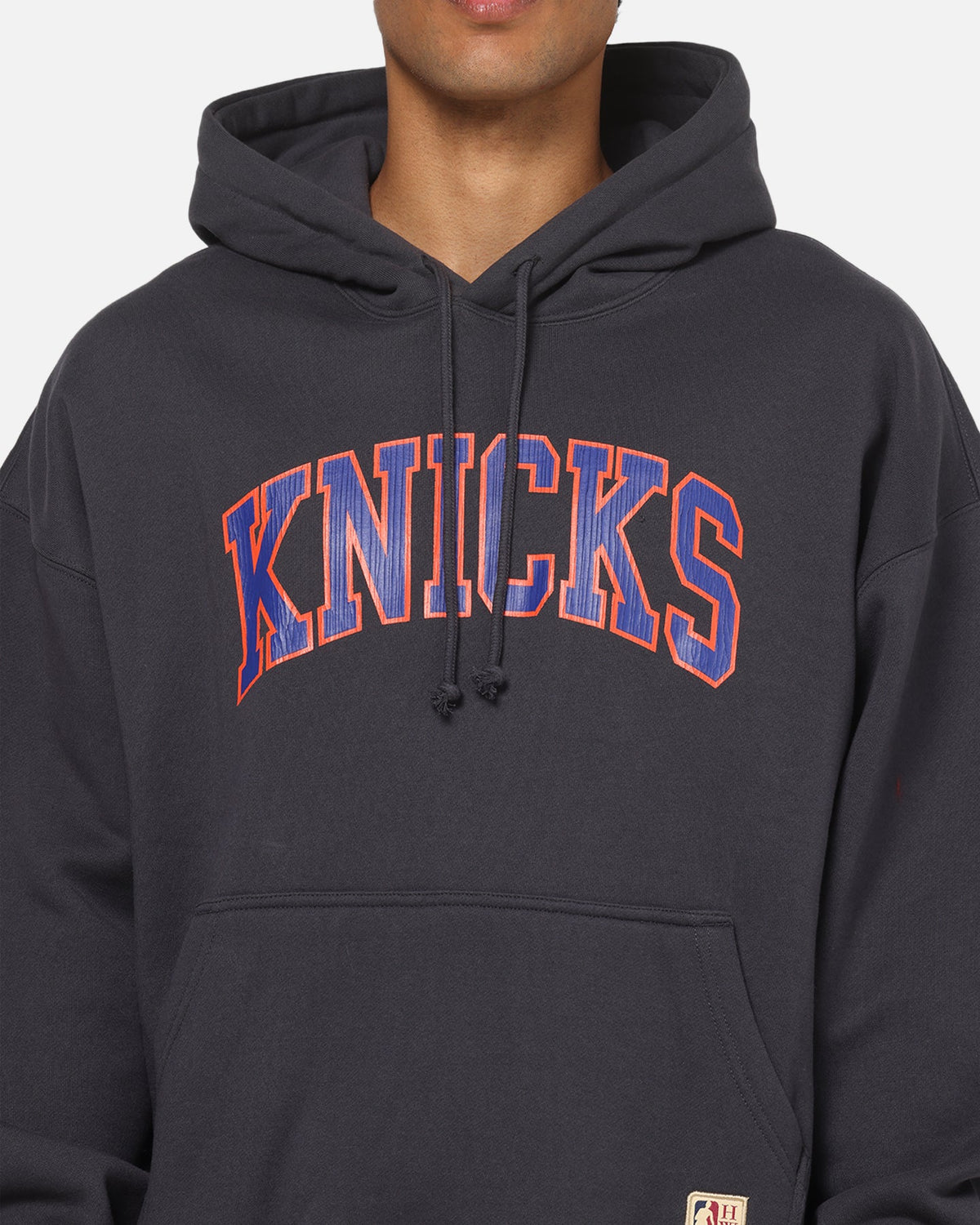 Mitchell & Ness New York Knicks Arch Hoodie Washed Black