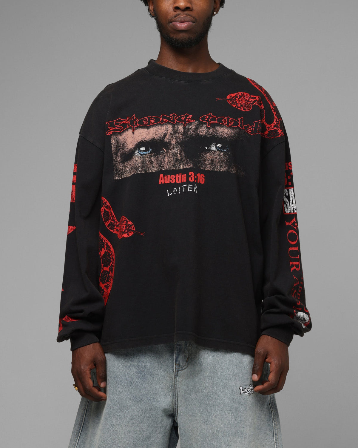 Loiter X WWE Stone Cold Long Sleeve T-Shirt Black