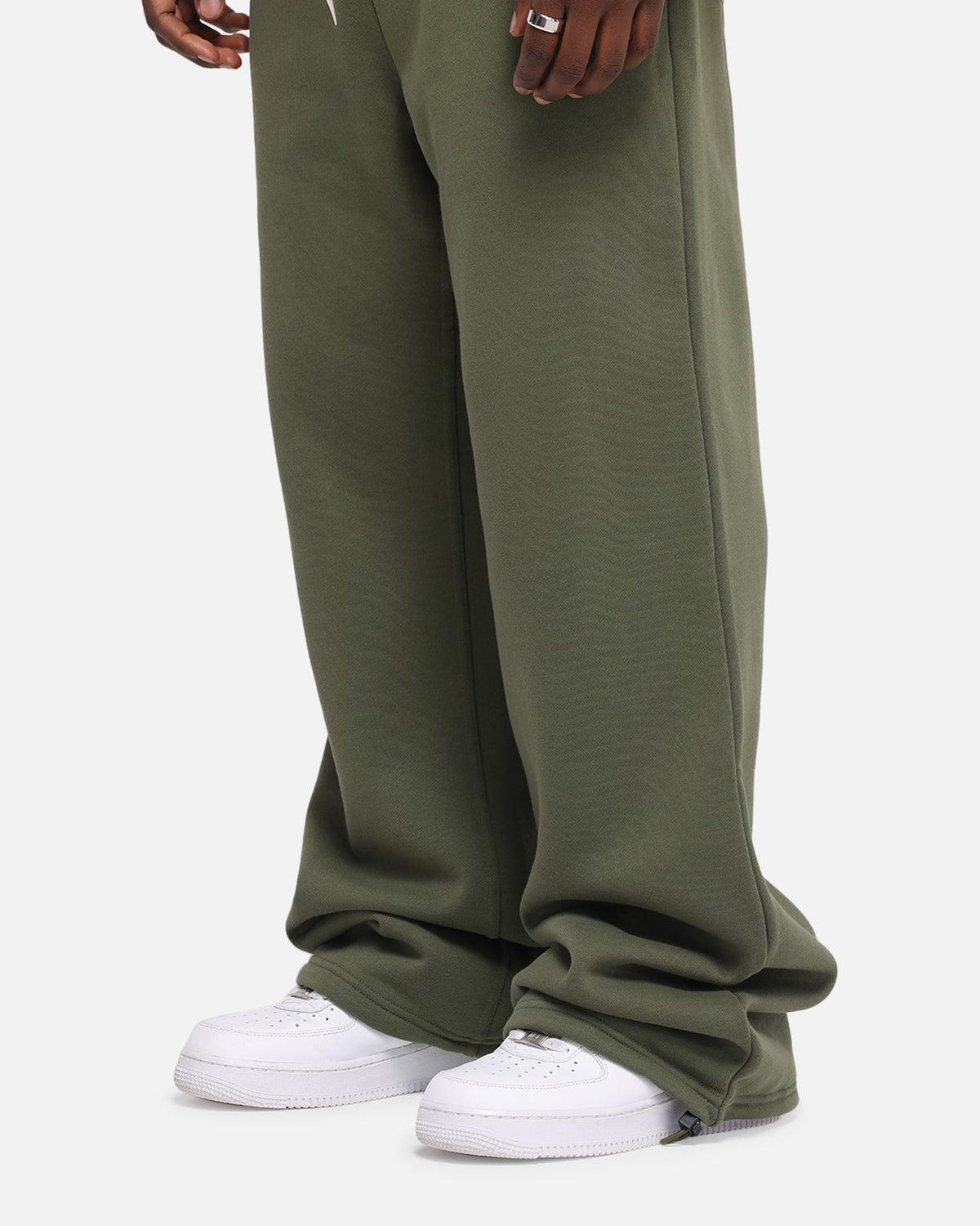 Loiter Hybrid Sweatpants Olive
