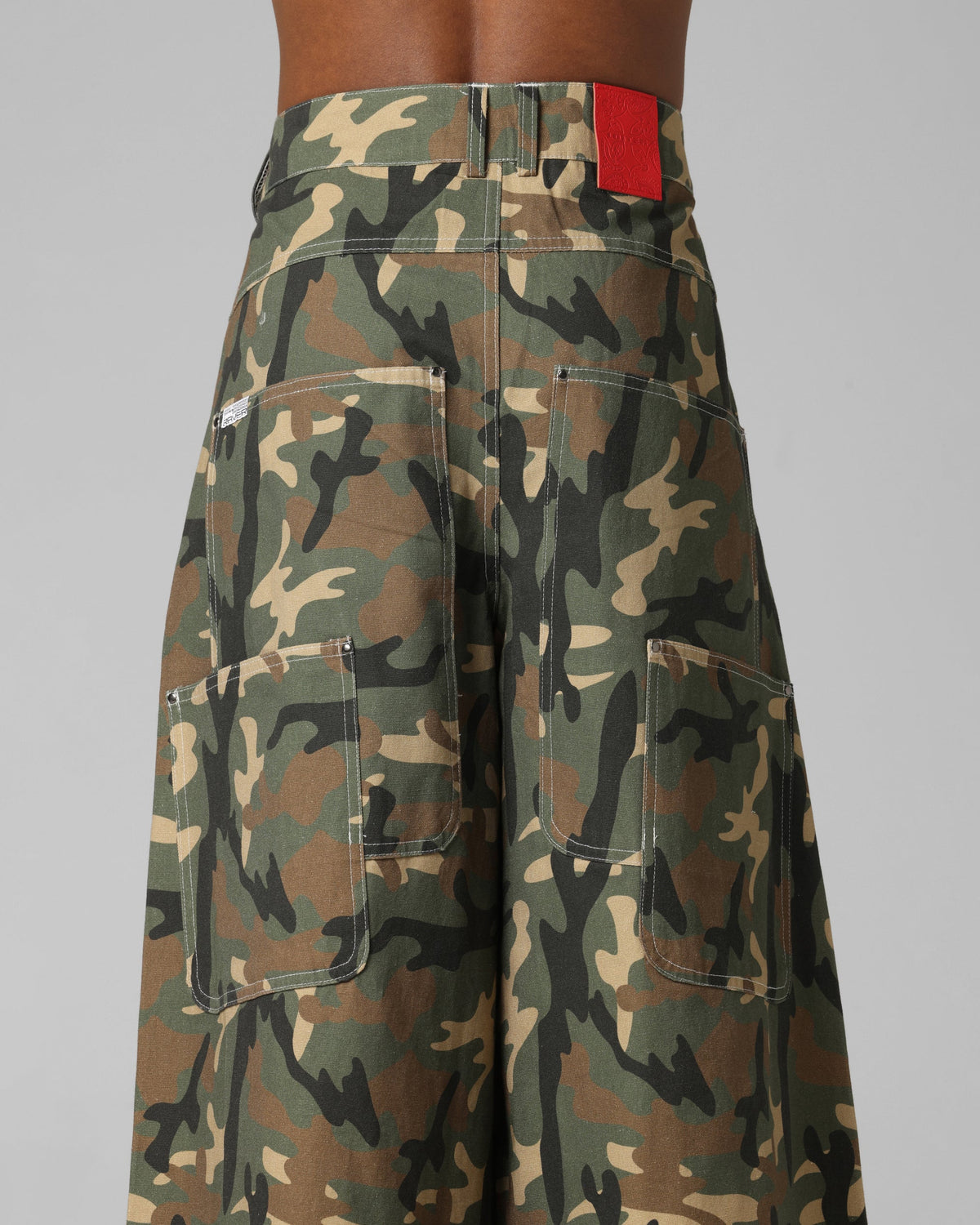 Loiter F-22 Raver Jeans Woodland Camo