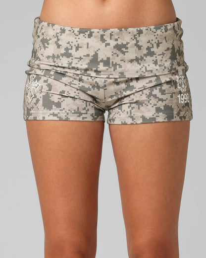 Loiter Women's Bullrush Shorts Digi Camo
