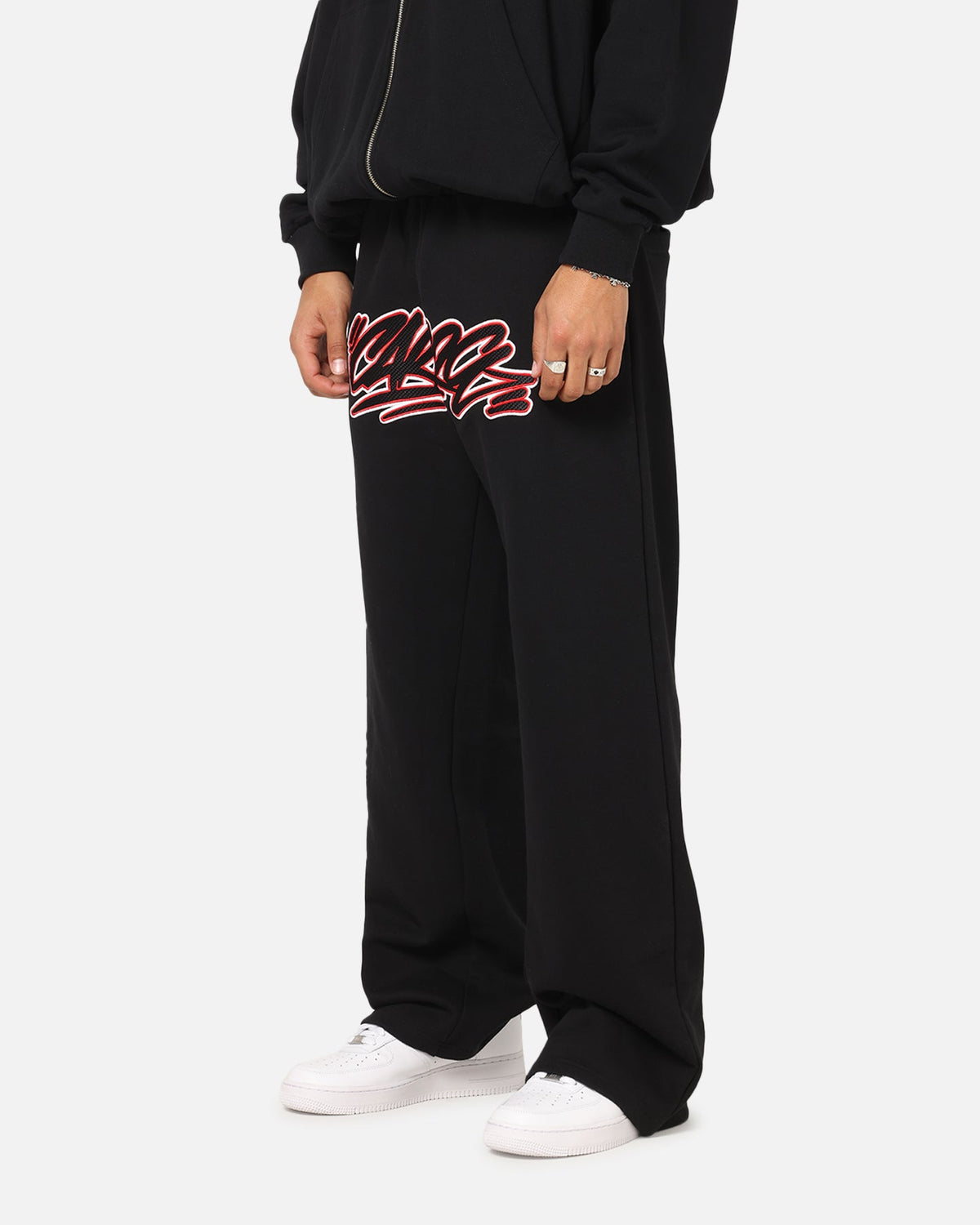Carre Terrace Trackpants Black