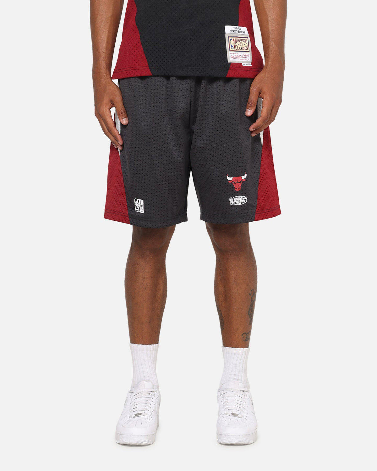 Mitchell & Ness Chicago Bulls Millenium Shorts Black/Red