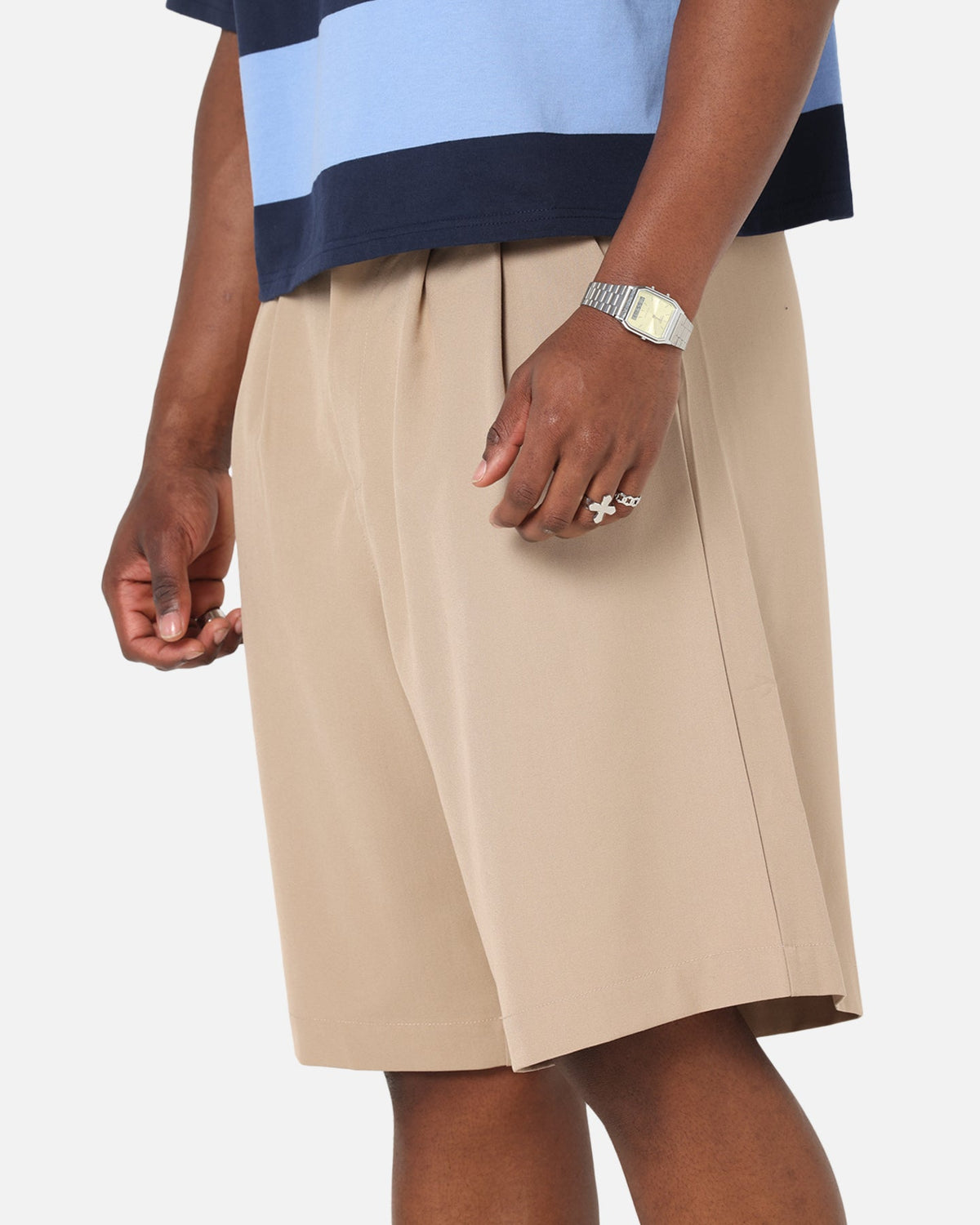 XXIII Baggy Pleated Shorts Tan