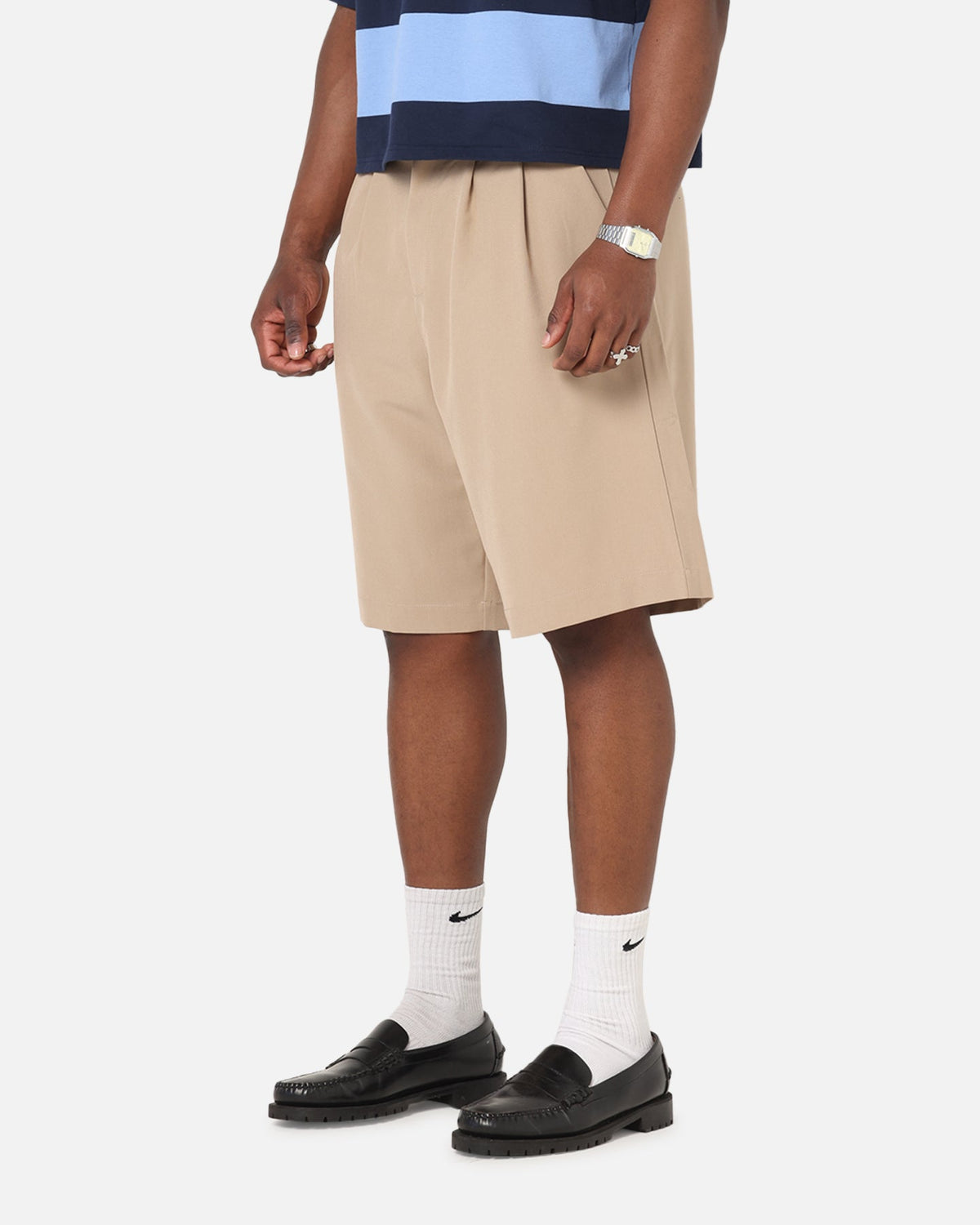 XXIII Baggy Pleated Shorts Tan
