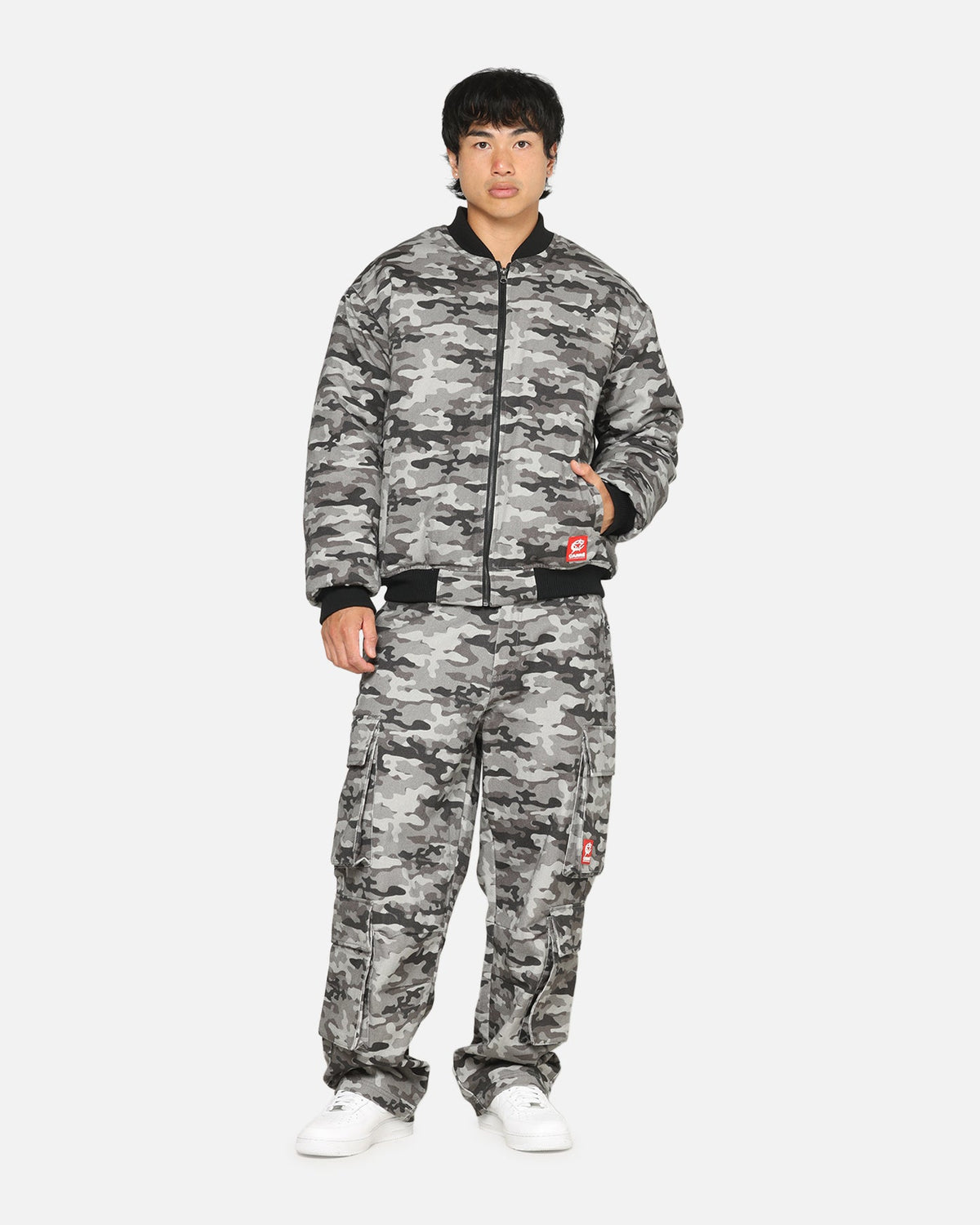 Carre Camo Baggy Pants Black Camo