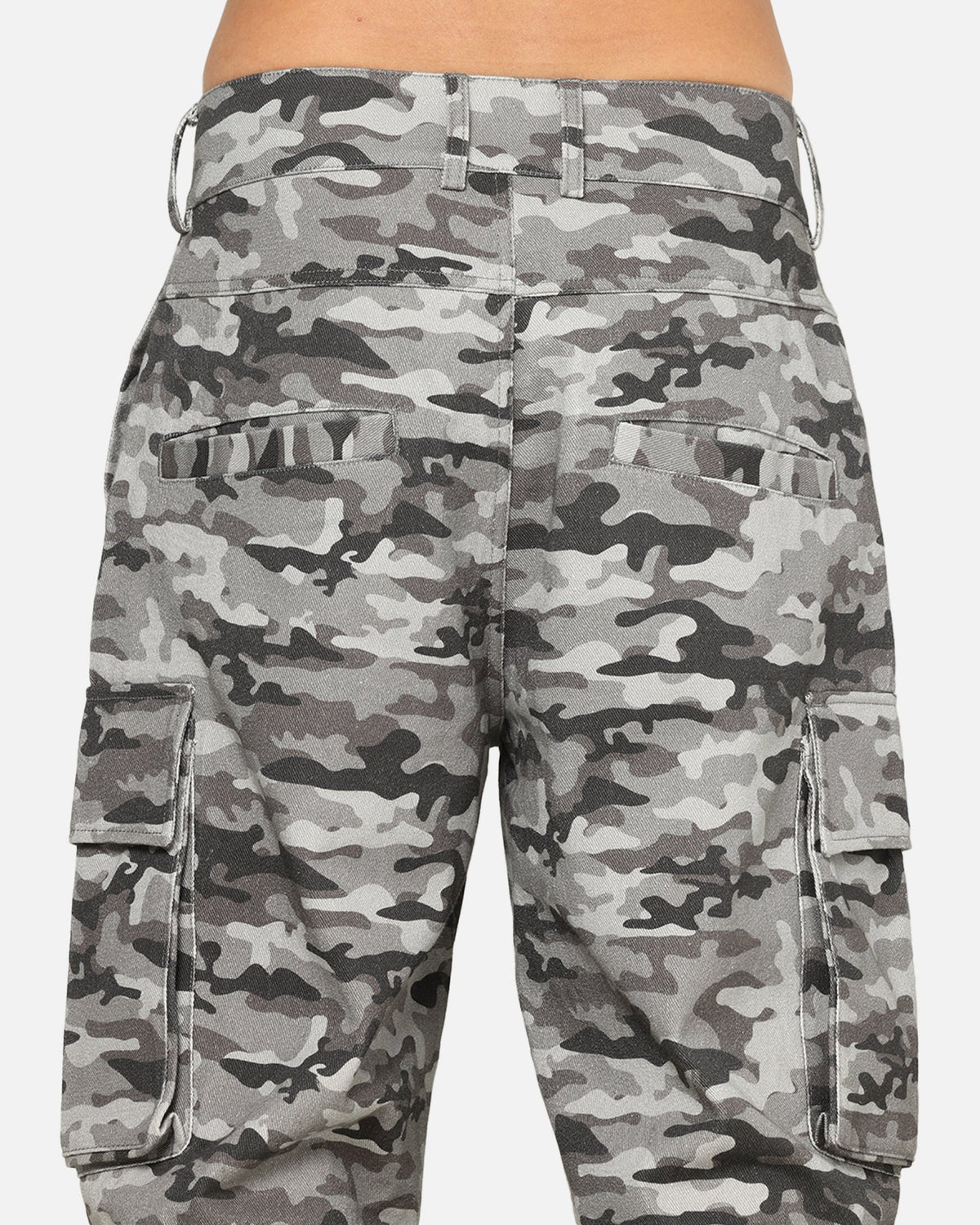 Carre Camo Baggy Pants Black Camo
