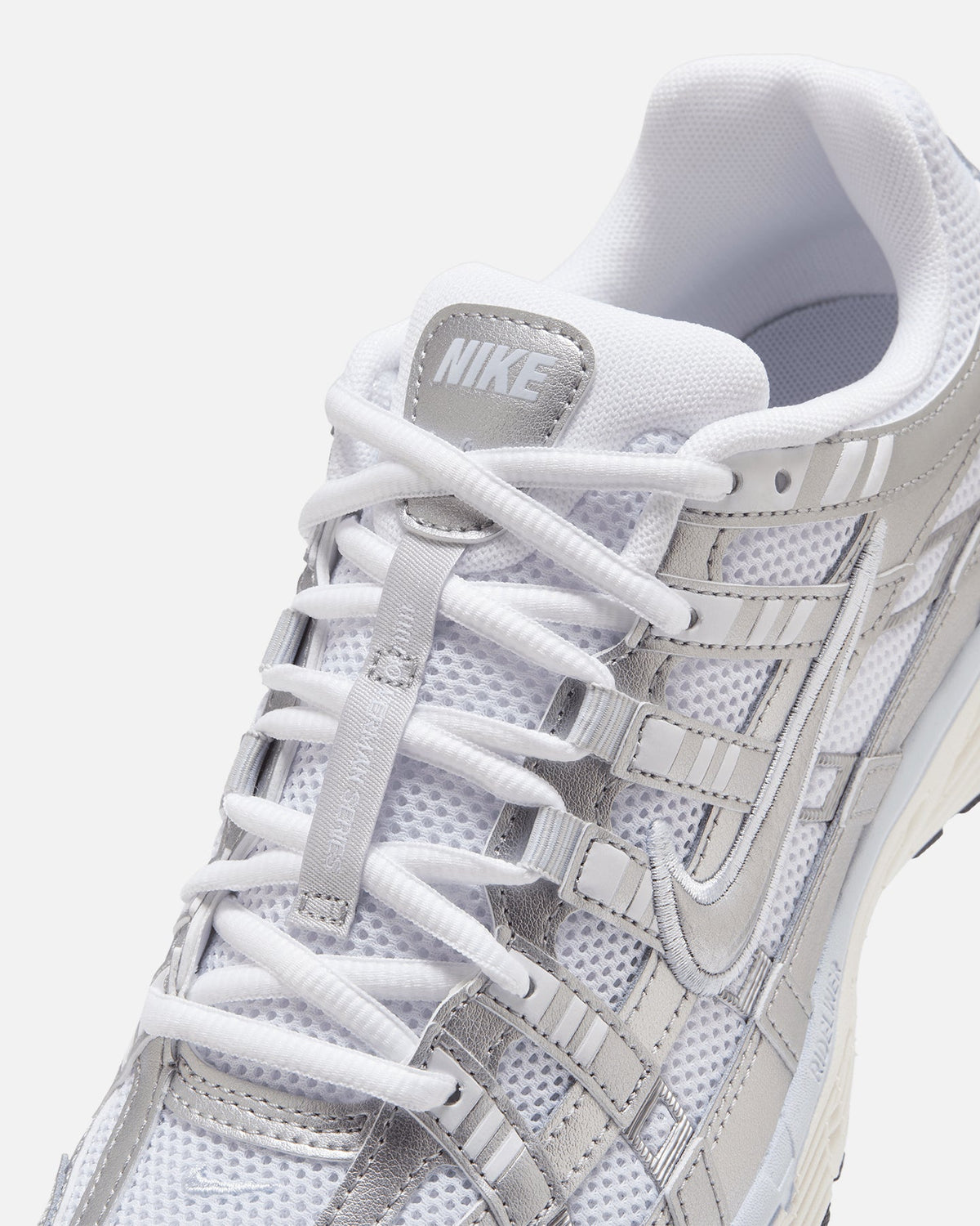 Nike Women's P-6000 White/Silver