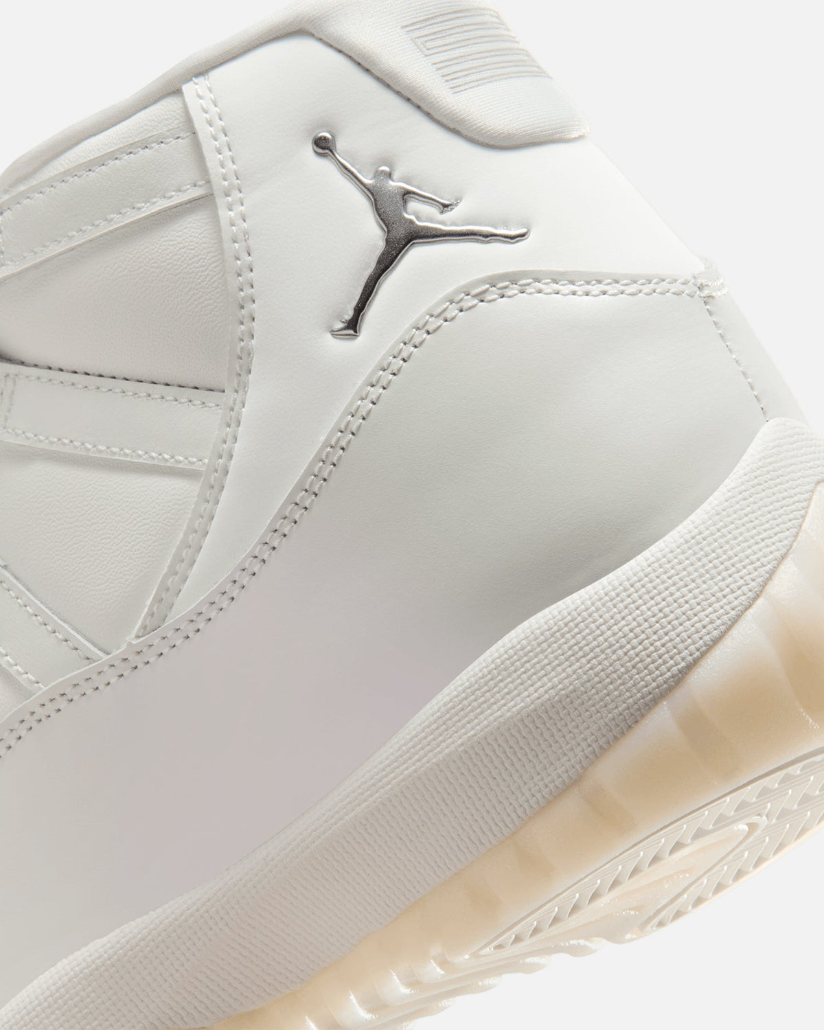 Jordan Women's Air Jordan 11 Retro "Grand Finale" Sail