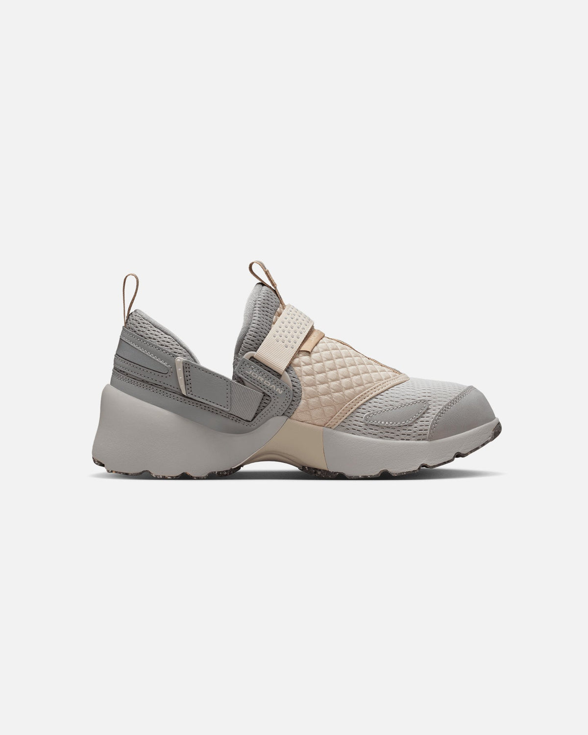 Jordan Women's Trunner LX Lt Iron Ore