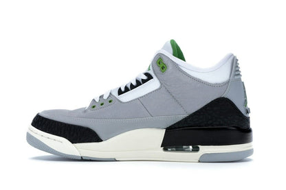 Jordan 3 Retro Chlorophyll 136064-006 Light Smoke Grey/Chlorophyll-Black-White Sneakers