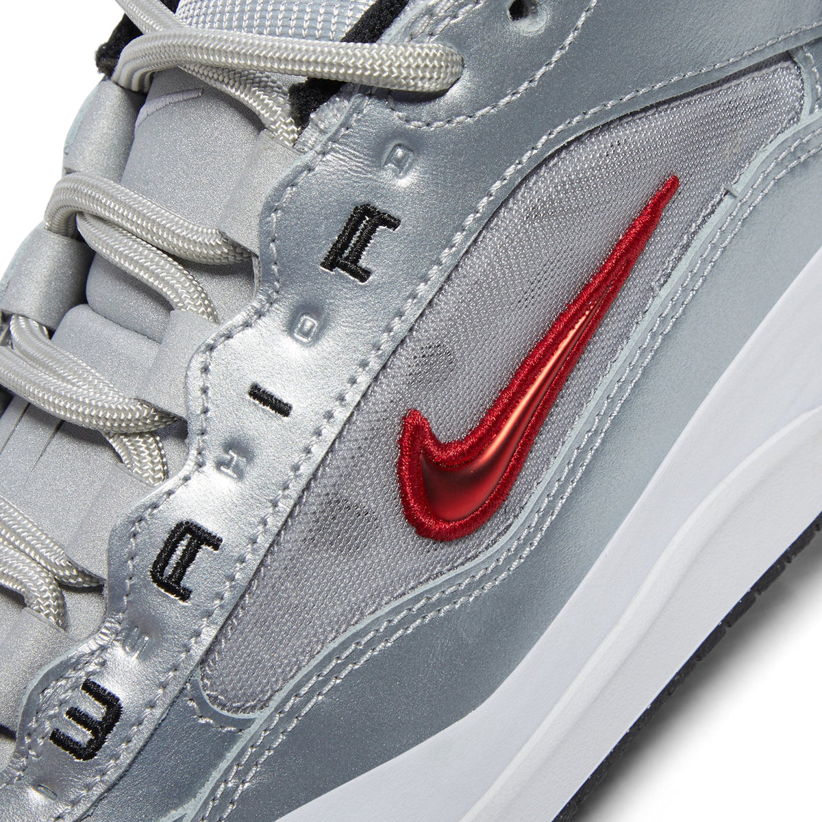 Nike Air Max Ishod Prm (Metallic Silver/Varsity Red)