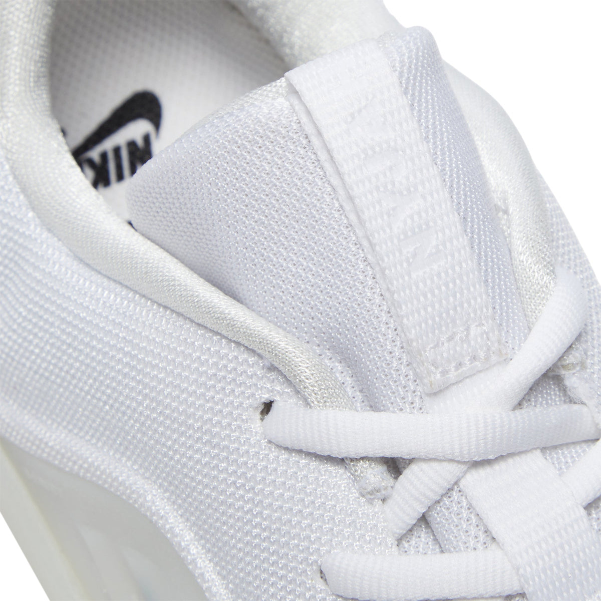 Nike Sb Zoom Ny Jah 4 (White/Black)