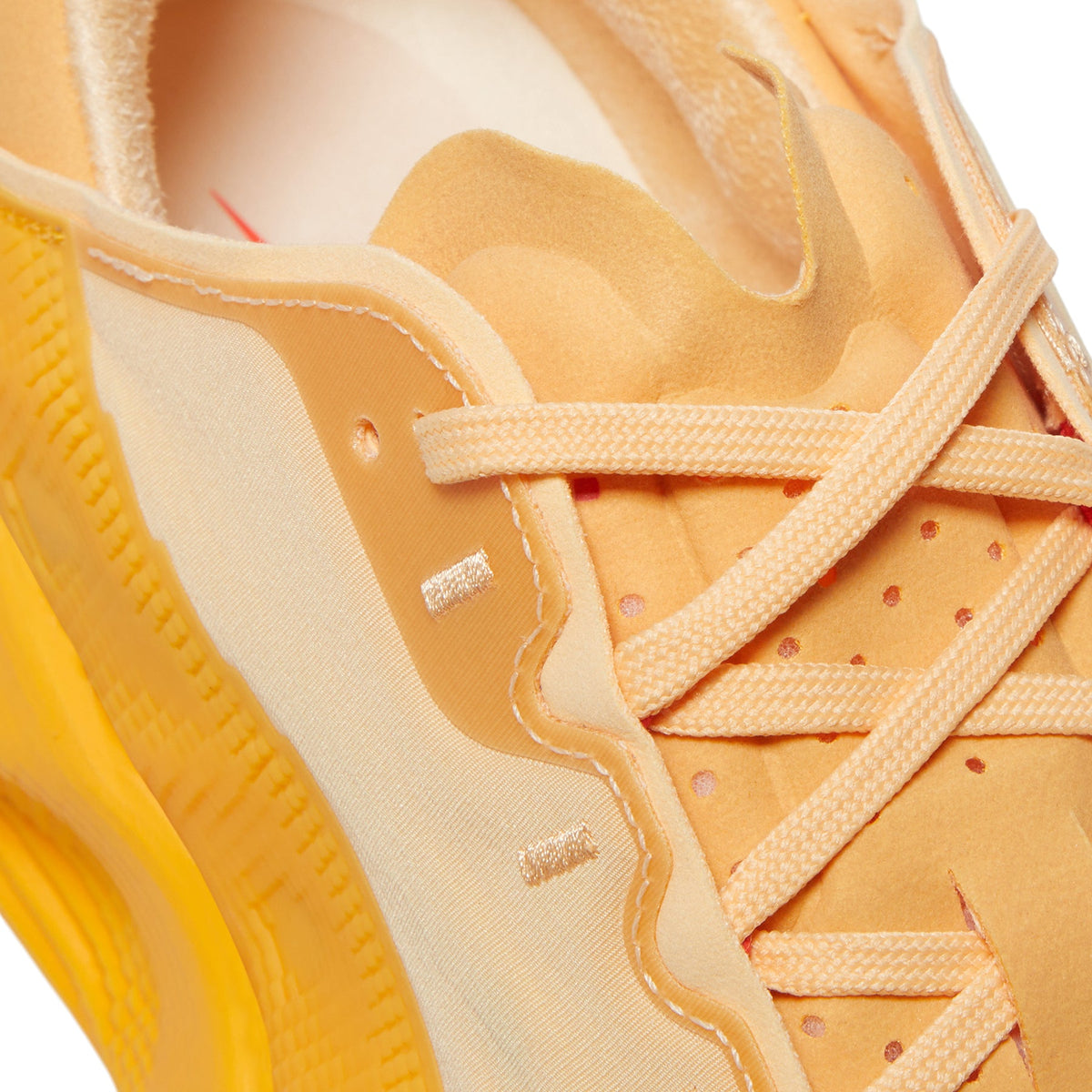 Nike Ava Rover (Celestial Gold/Bright Crimson)