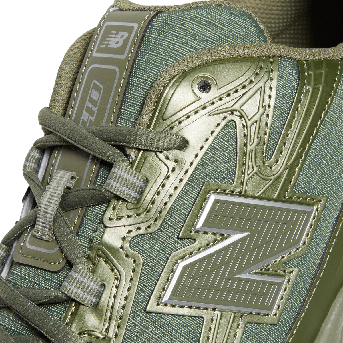 New Balance 740 (Dark Olivine)