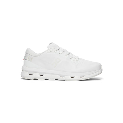 On Cloudzone (White)