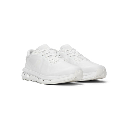 On Cloudzone (White)