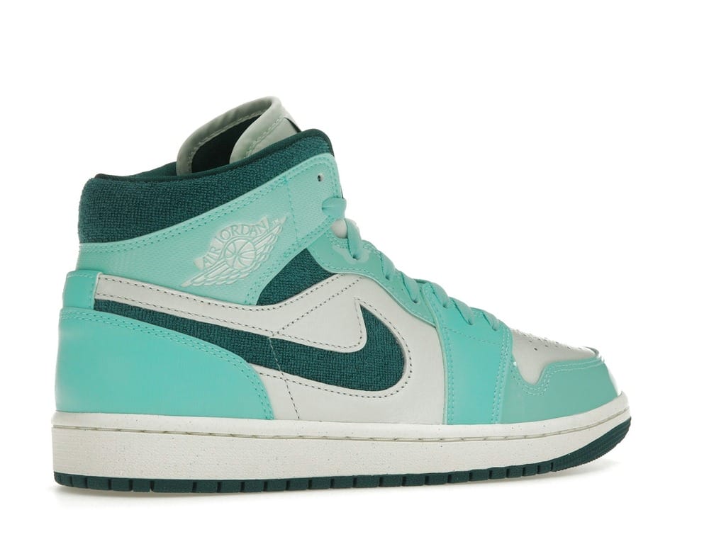 Jordan 1 Mid Chenille Bleached Turquoise Women’s DZ3745-300