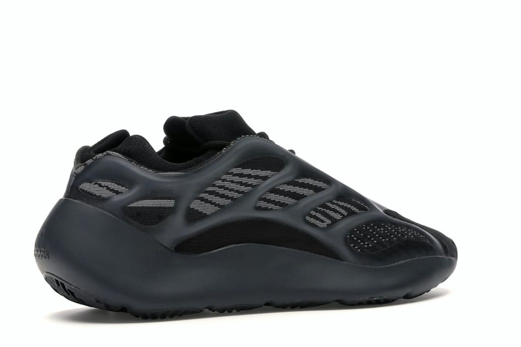 Adidas Yeezy 700 V3 Alvah H67799 Sneakers