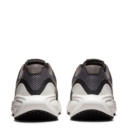 Revolution 8 - Womens