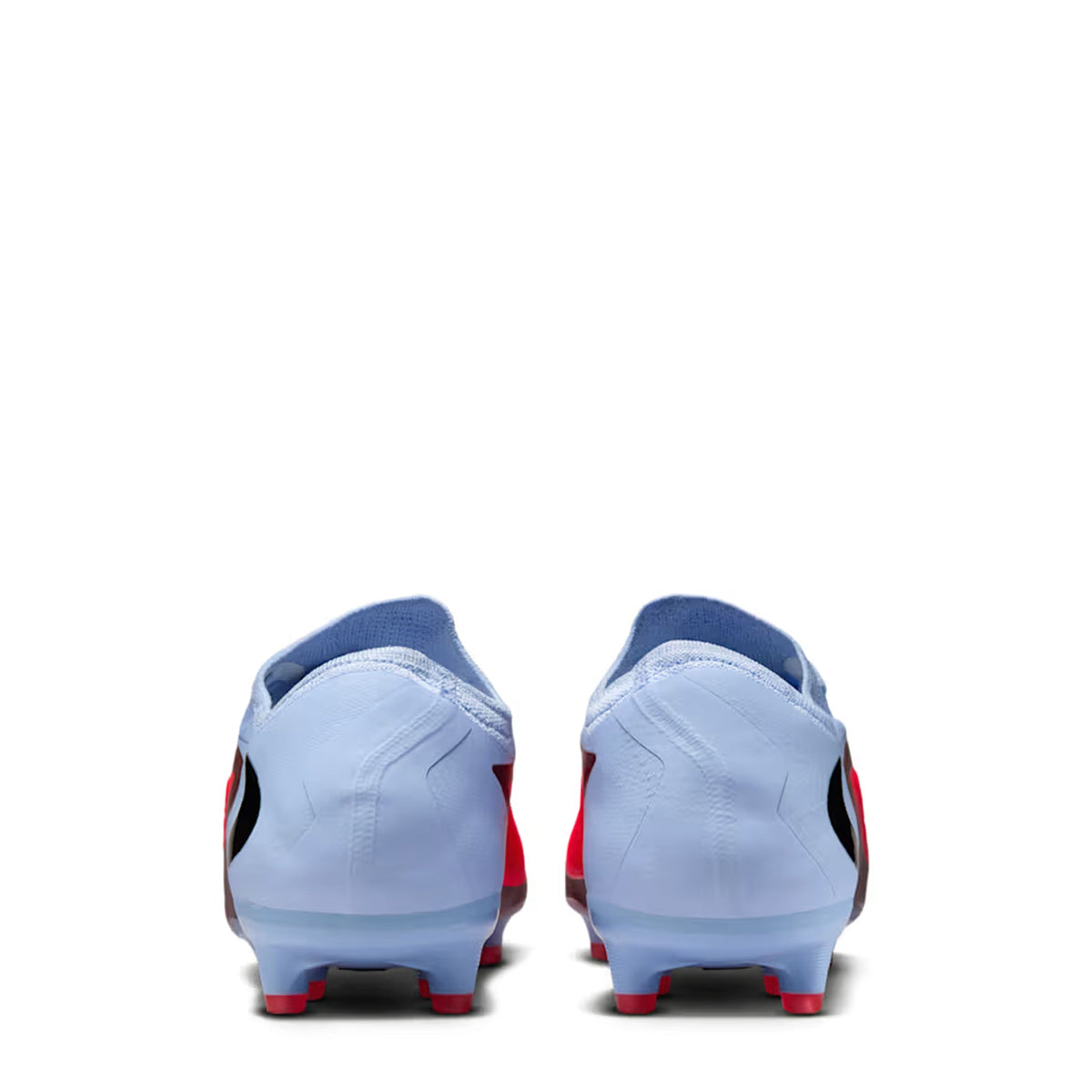 Nike Phantom 6 Low Pro Ag Soccer Cleats