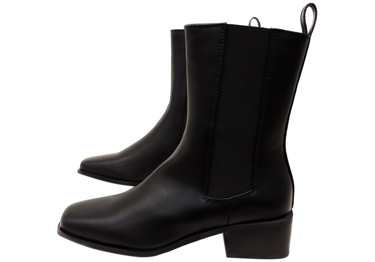 Billini Leyton Womens Comfortable Low Heel Ankle Boots