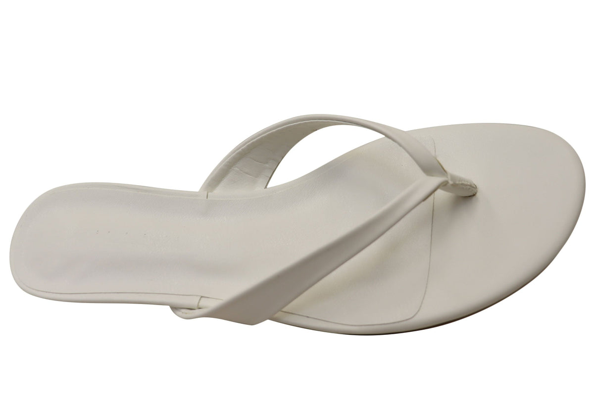 Billini Corri Womens Comfortable Low Heel Thongs Sandals
