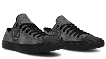 “No Pain No Gain” Gray Pattern Black Lowtop Sneaker