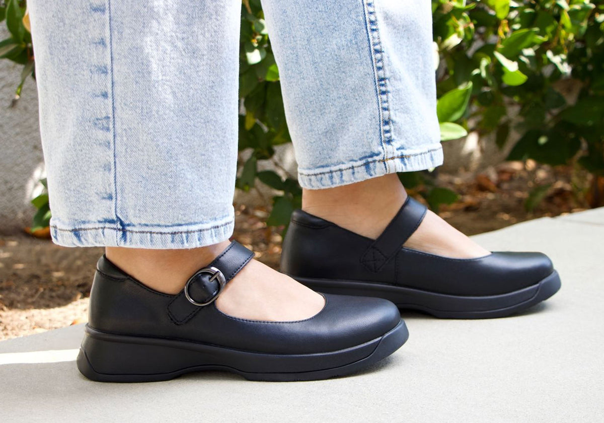 Alegria Jazmine Womens Comfortable Leather Mary Jane Shoes Black Nappa